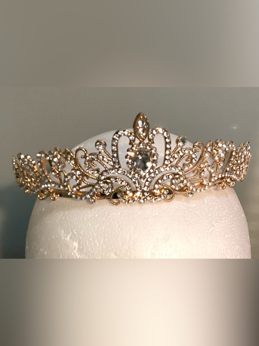 NEW Sparkling Princess tiara with rhinestones.